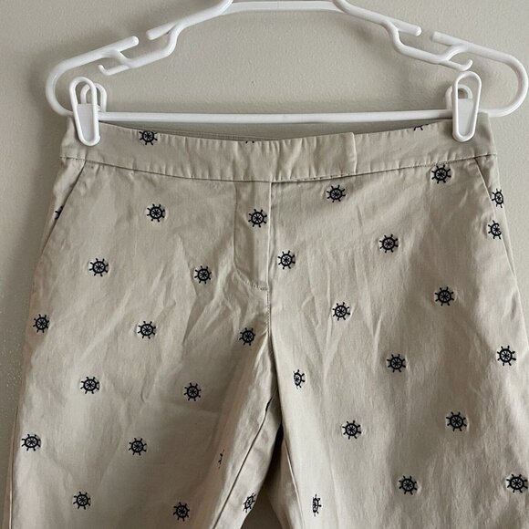 Talbots Women 2P Beige Khaki Embroidered Nautical Preppy Bermuda Shorts - Picture 2 of 7